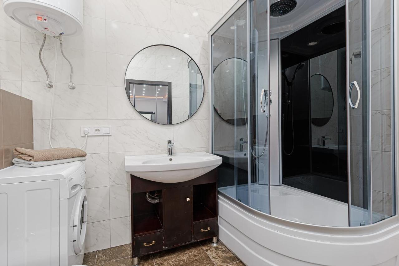 Arcadia Palace 2-Bedrooms Apartment With Terrace أوديسا المظهر الخارجي الصورة